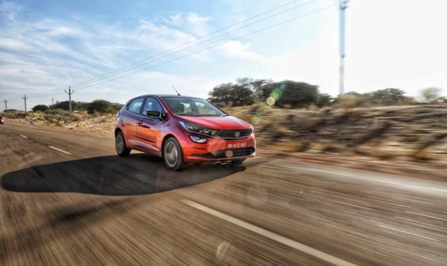  Tata Altroz 2019 года  (фото 2 из 29)
